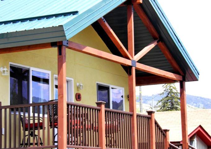 Yellowstone Riverside 2* Gardiner
